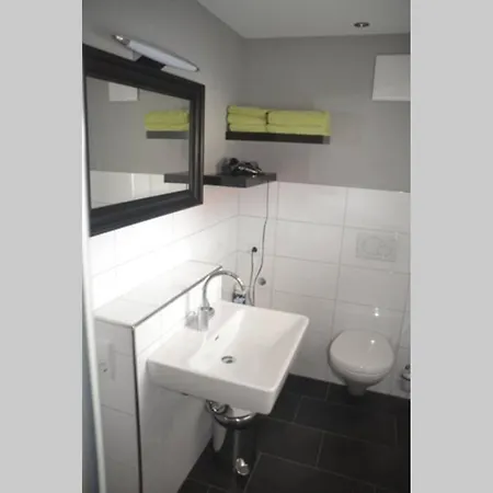 Henrich Apartment *